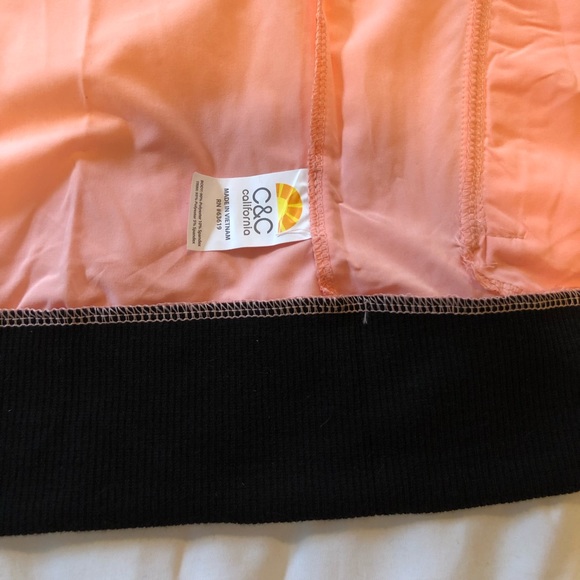 C&C California Lightweight Jacket Size Small NWT - Picture 3 of 6